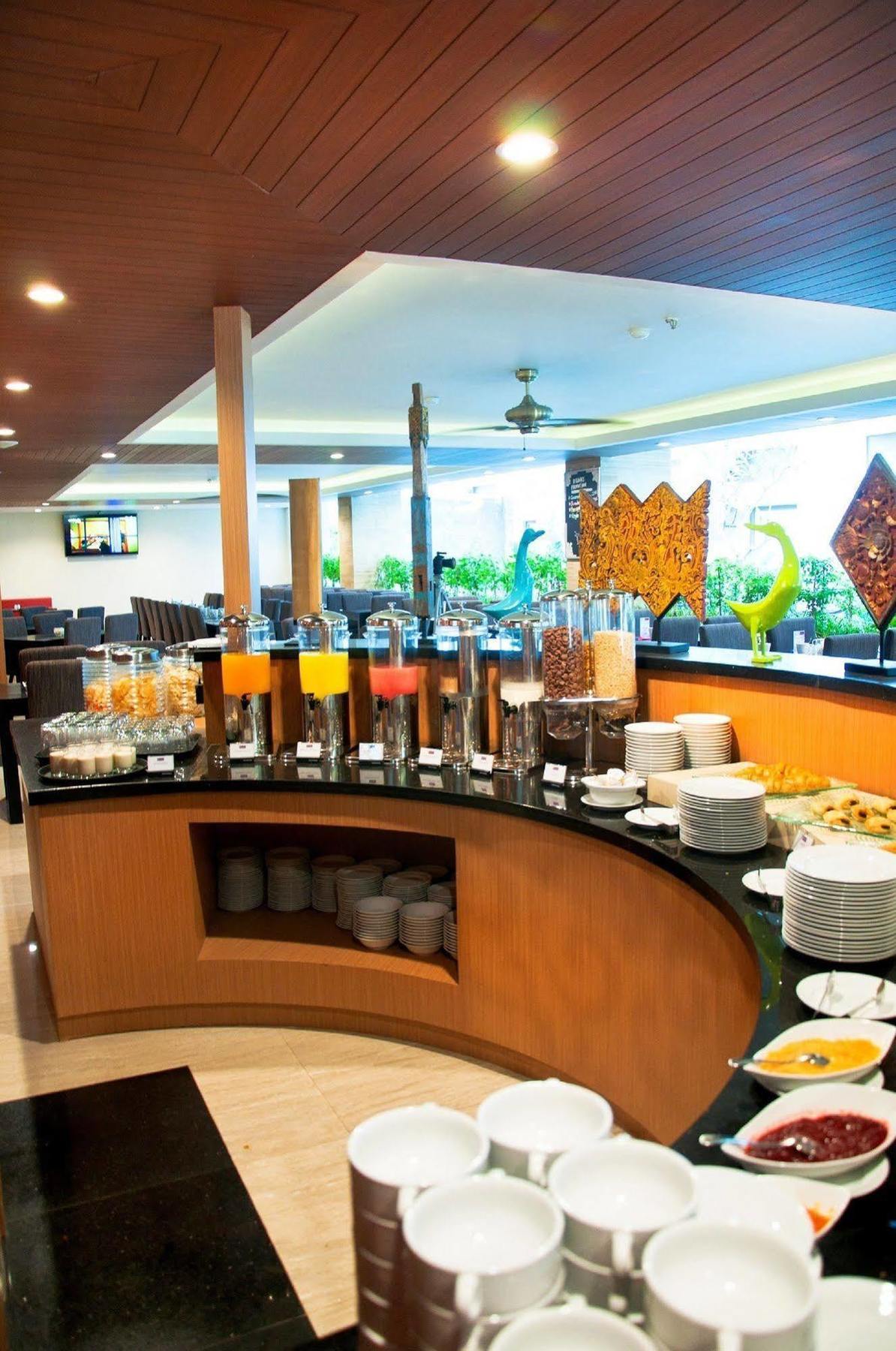 Hotel Quest San Denpasar By Aston Exterior foto