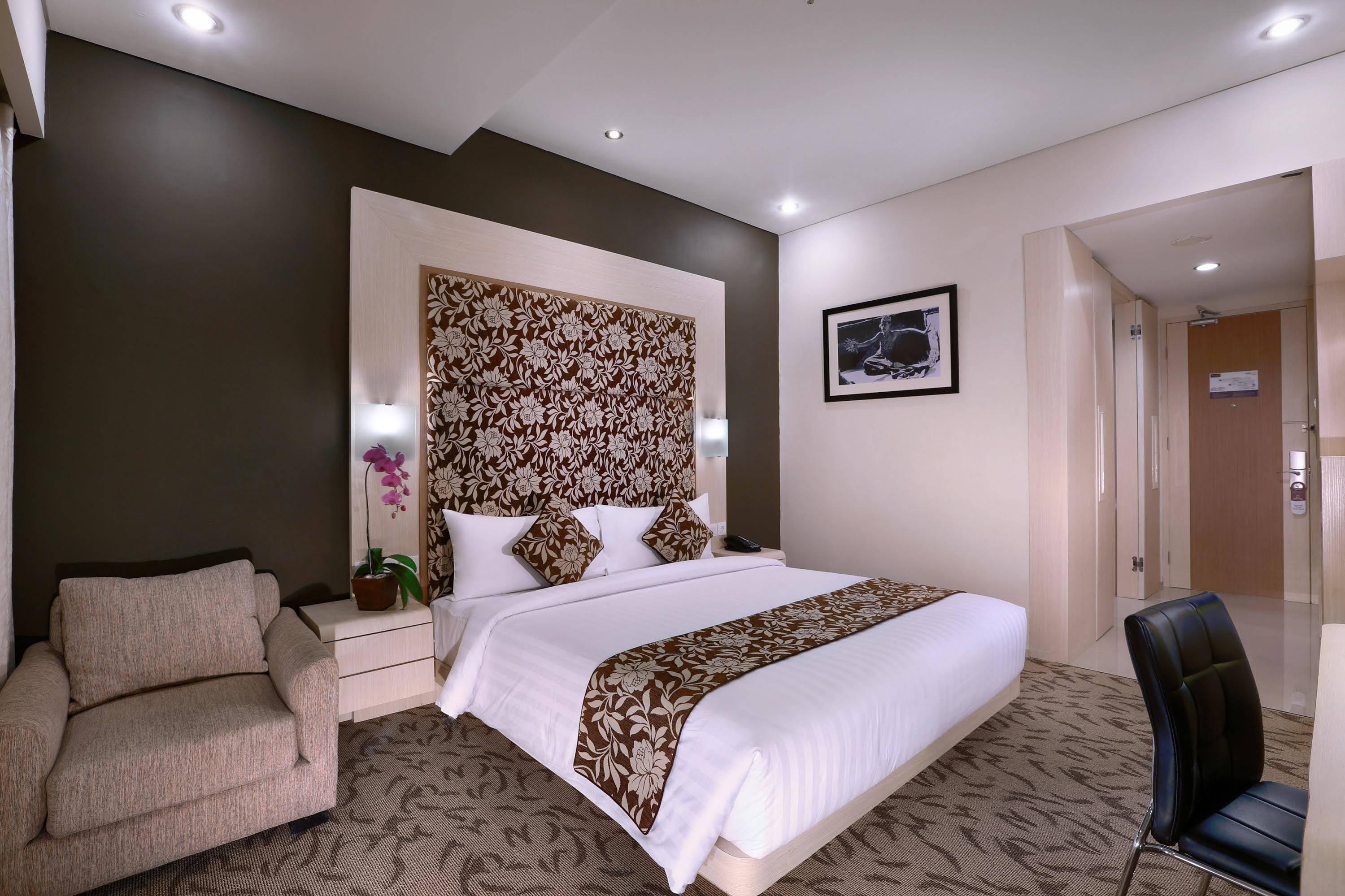 Hotel Quest San Denpasar By Aston Exterior foto